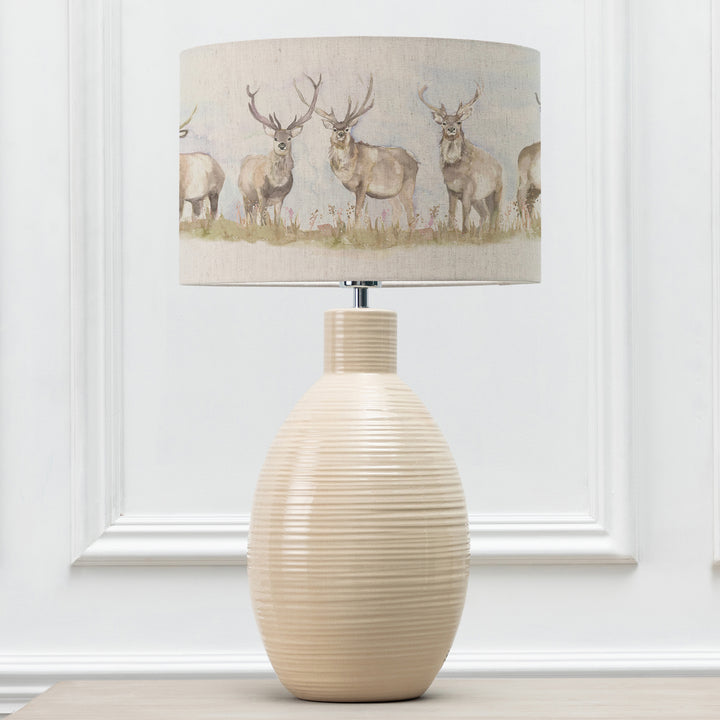 EPONA TABLE LAMPBASE CREAM/MOORLAND STAG EVA 40CM LAMPSHADE LINEN
