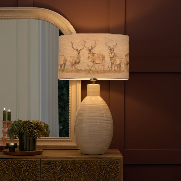 EPONA TABLE LAMPBASE CREAM/MOORLAND STAG EVA 40CM LAMPSHADE LINEN
