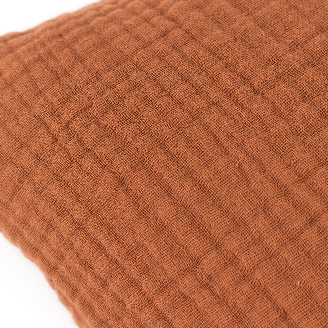 LARK 45X45 CUSHION CASE PECAN