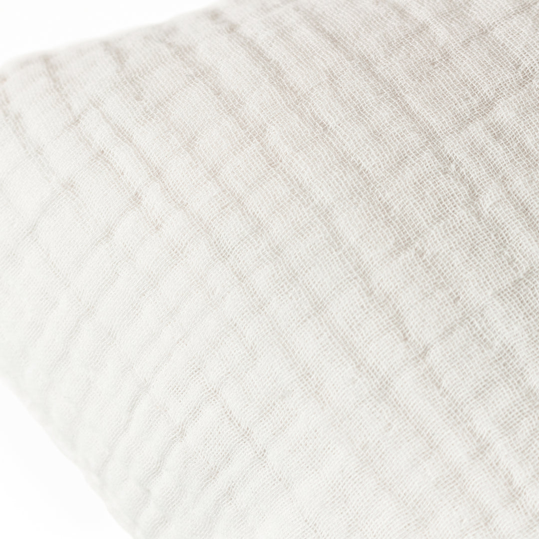 LARK 45X45 CUSHION CASE WHITE
