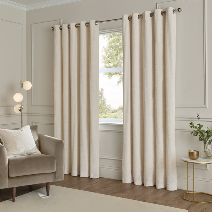 Lustre Velvet 168x137 Eyelet Curtains Ivory - image 2