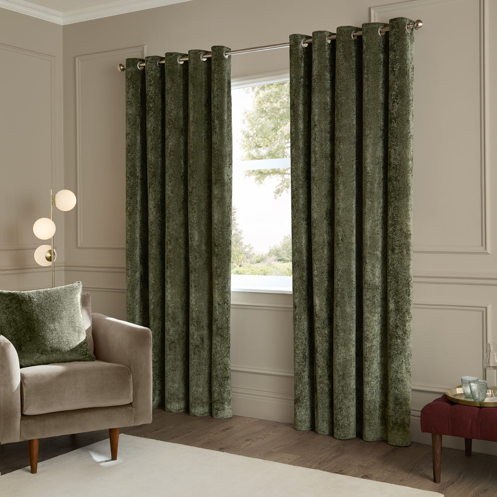 Lustre Velvet 117x183 Eyelet Curtains Malachite Green - image 2