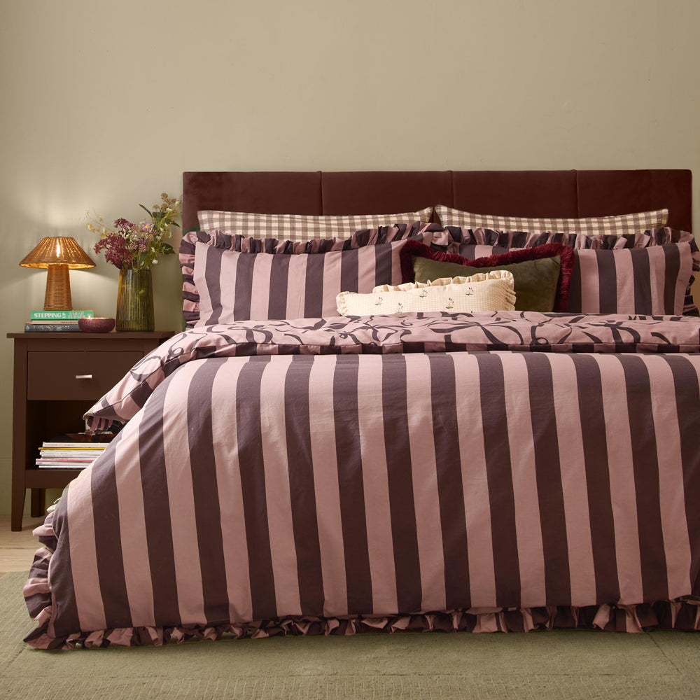 La Vie En Bows Super King Duvet Set Mocha - image 2