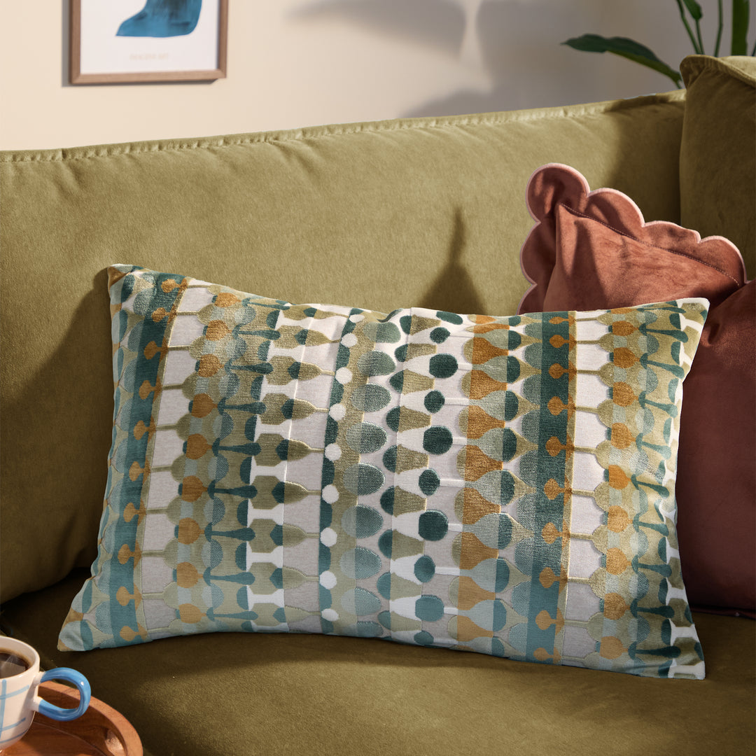 Metro Abstract 40x60 Cushion Case Green