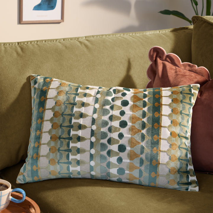 Metro Abstract 40x60 Cushion Case Green