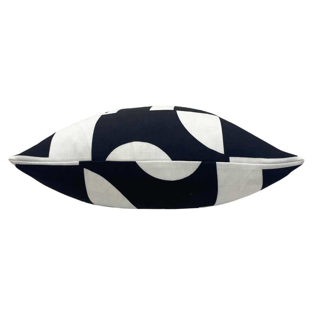 MANHATTEN 50X50 CUSHION CASE MONO