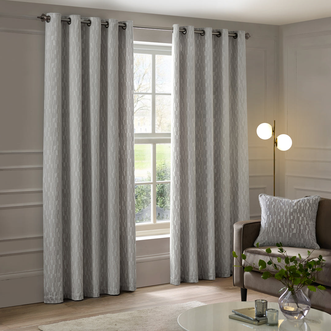 MANHATTAN 229X137 EYELET CURTAINS SILVER