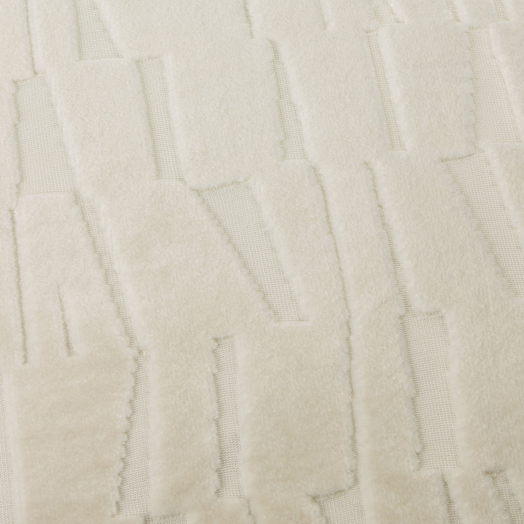 MANHATTAN 50x50 CUSHION CASE IVORY