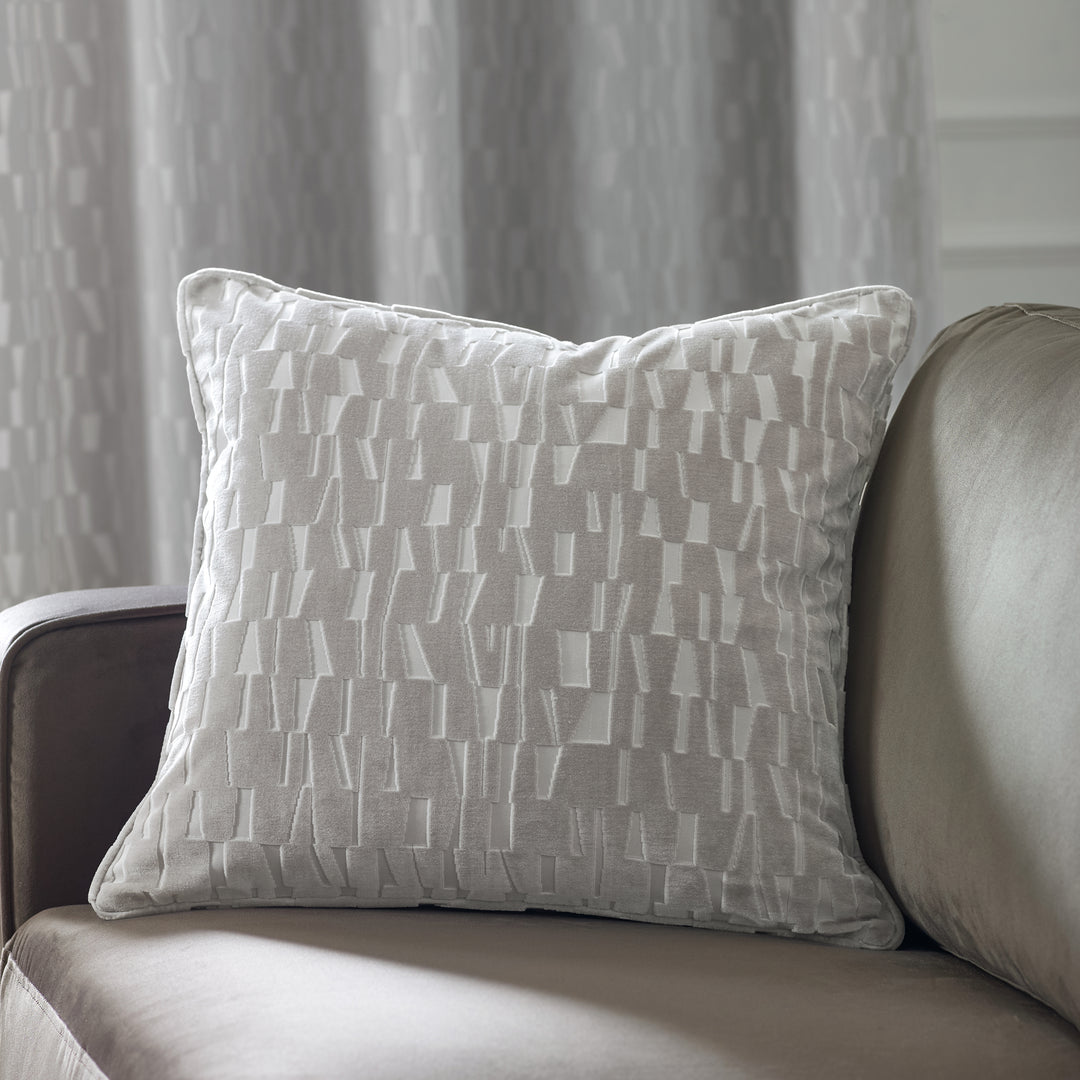 Manhattan 50x50 Cushion Case Silver