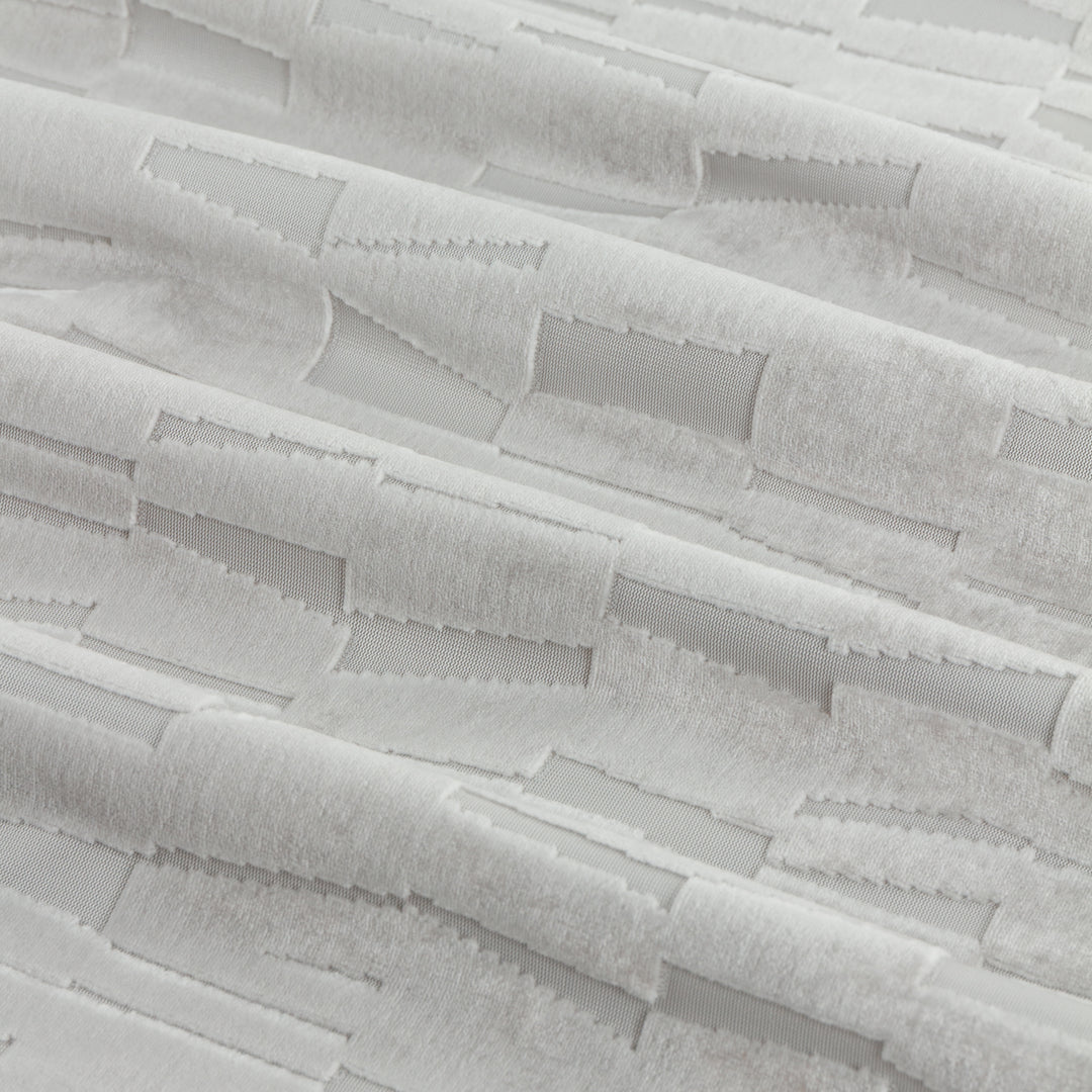 Manhattan 229x183 Eyelet Curtains Silver - image 6