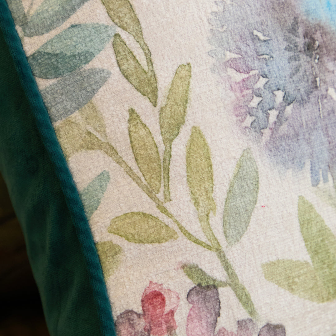MORNING CHORUS 50X50 CUSHION CASE CREAM