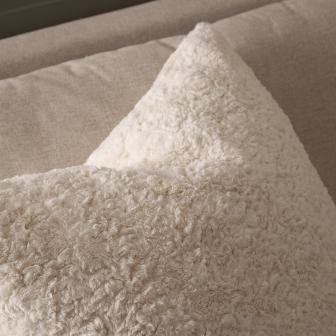 MEGEVE 55X55 CUSHION CASE ECRU