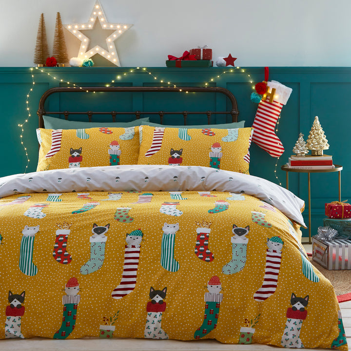 MEOWY CHRISTMAS SINGLE DUVET SET OCHRE