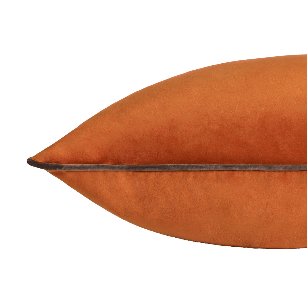 MERIDIAN 45X45 CUSHION CASE PUMPKIN/MOCHA