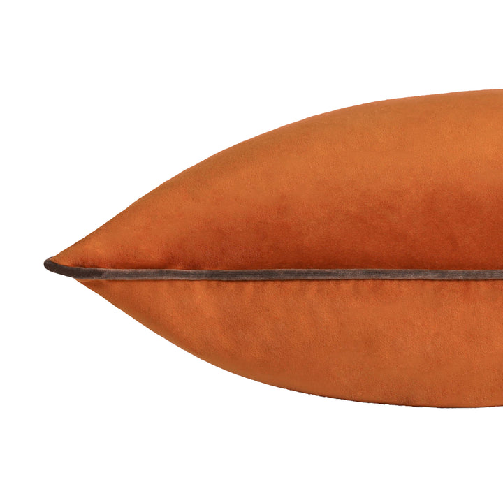 MERIDIAN 45X45 CUSHION CASE PUMPKIN/MOCHA