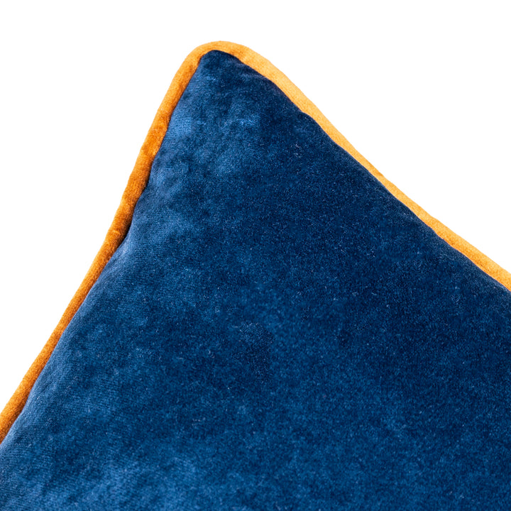 MERIDIAN 55X55 CUSHION CASE NAVY/GINGER