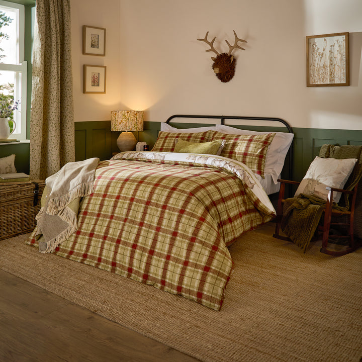 MOORLAND STAGS SINGLE DUVET SET MULTICOLOUR