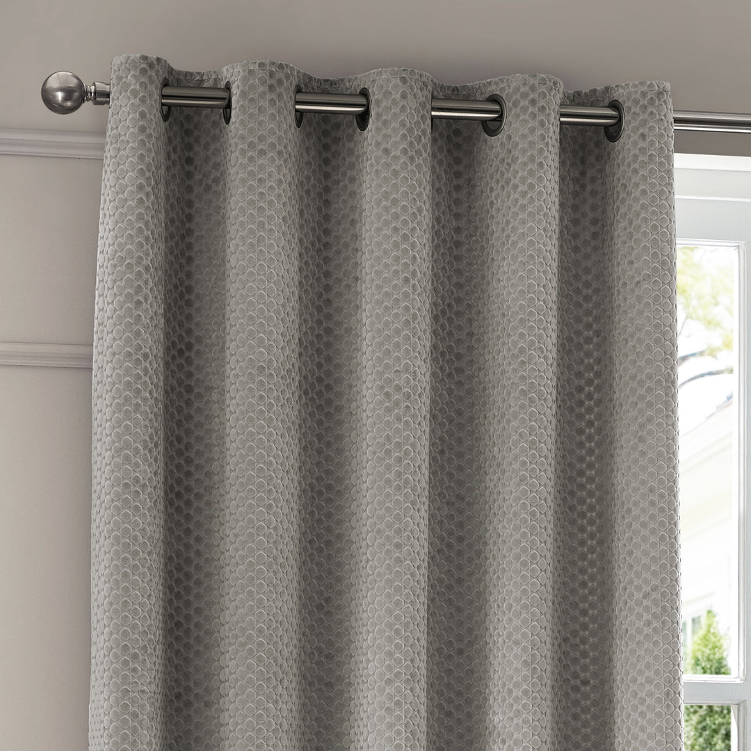 Neptune 117x183 Eyelet Curtains Silver - image 3