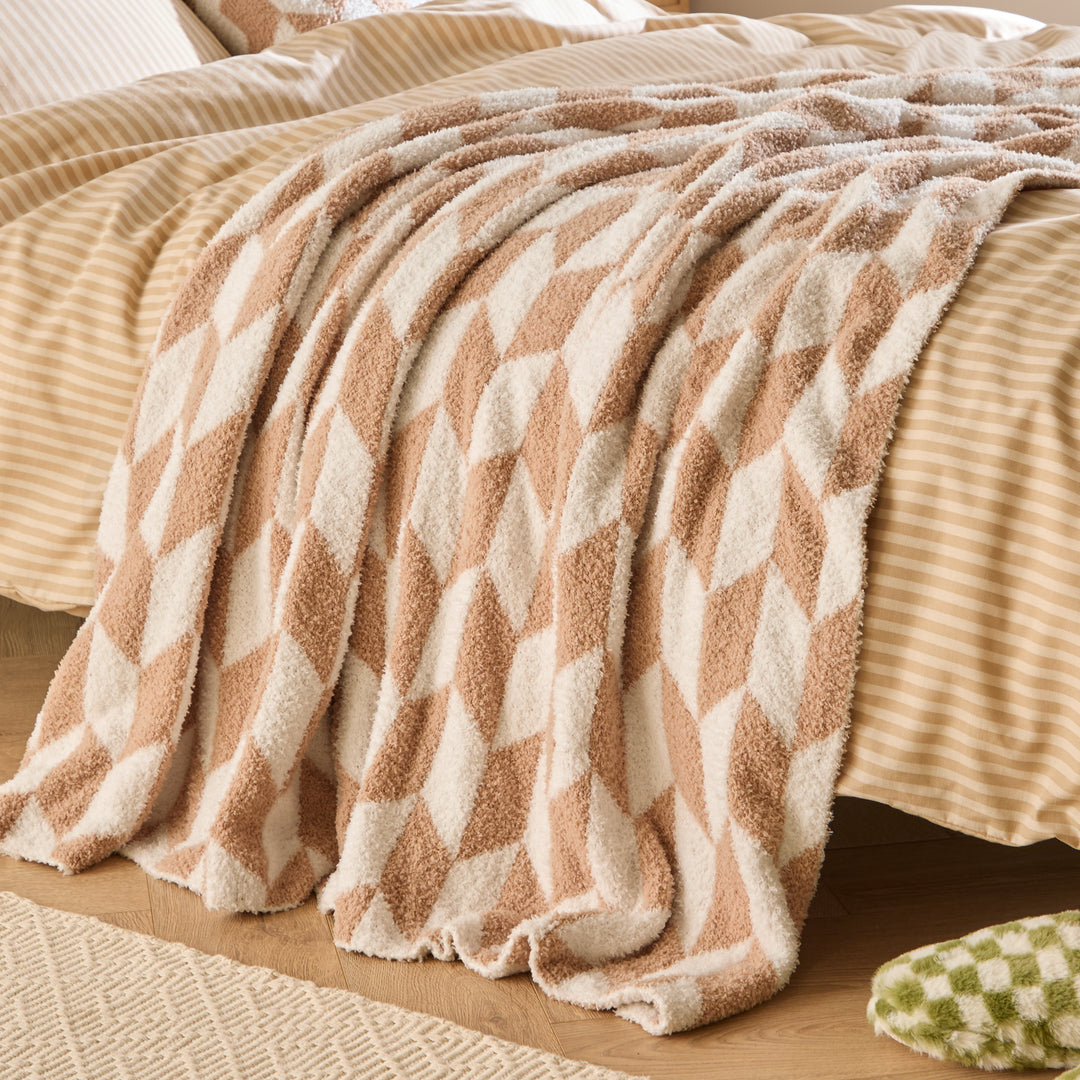 Olsen 130x180 Throw Living In Neutral