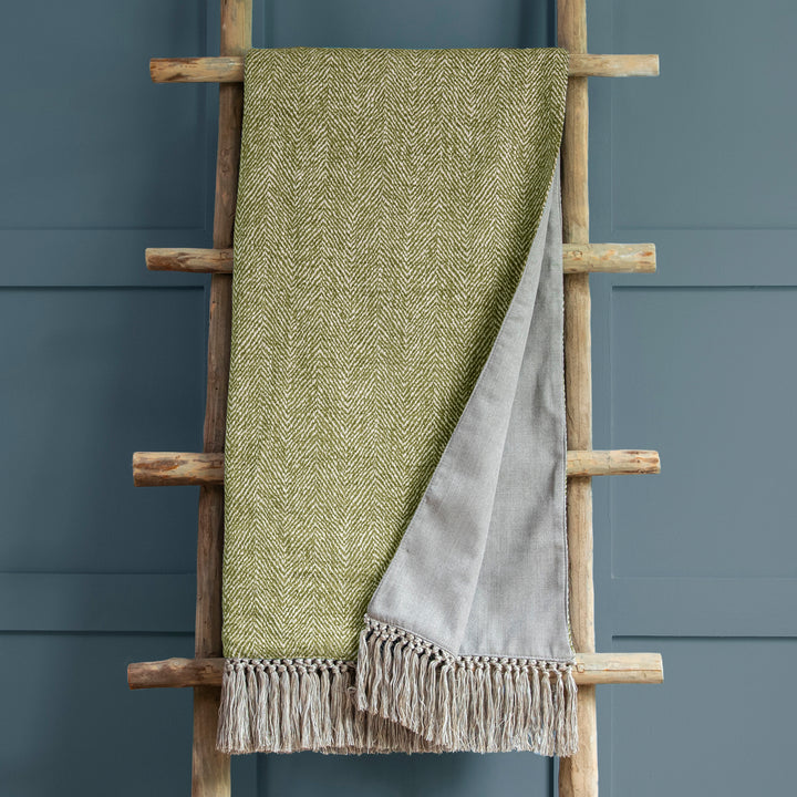 ORYX 136X200 THROW MEADOW