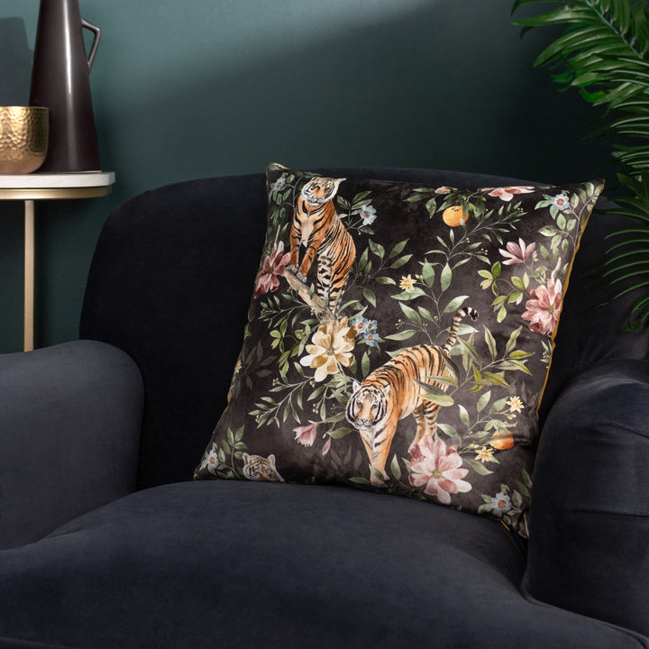 ORIENT TIGER REPEAT 43X43 CUSHION CASE JET