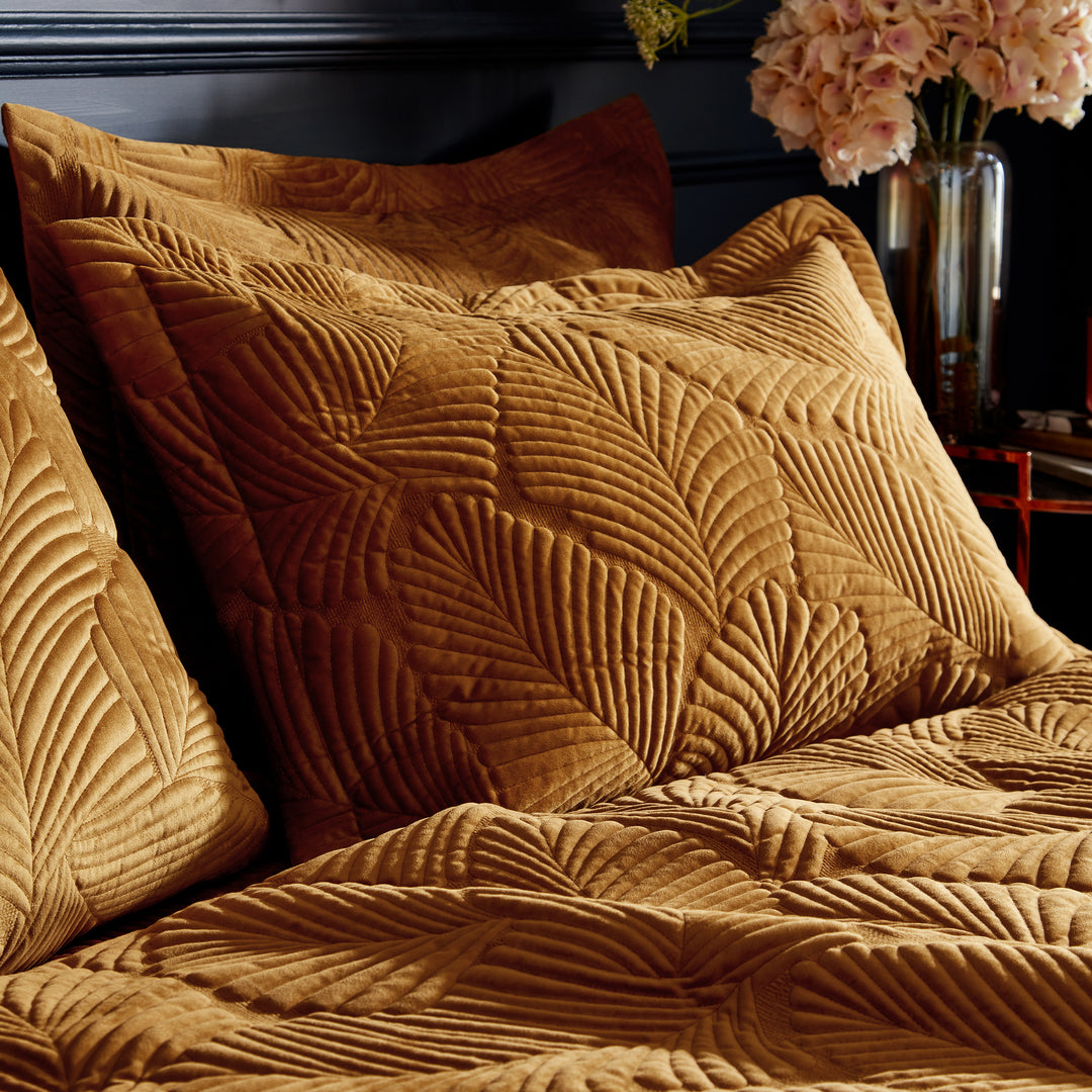 Palmeria Db Quilted Duvet Set Gold - image 3