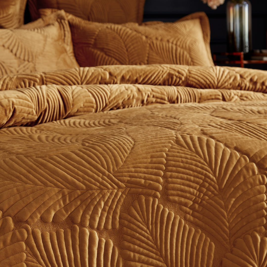 Palmeria Sk Quilted Duvet Set Gold - image 2