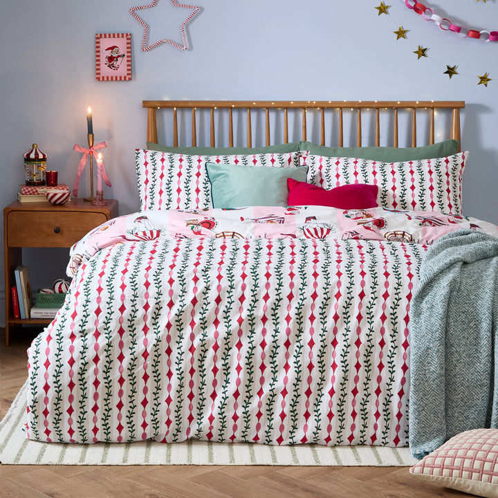 Passport To The North Pole Double Duvet Set Candy Floss/Linen - image 2