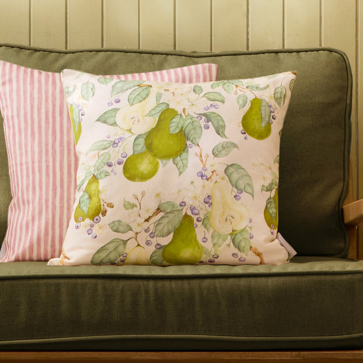 PEAR ORCHARD 43X43 CUSHION CASE GREEN