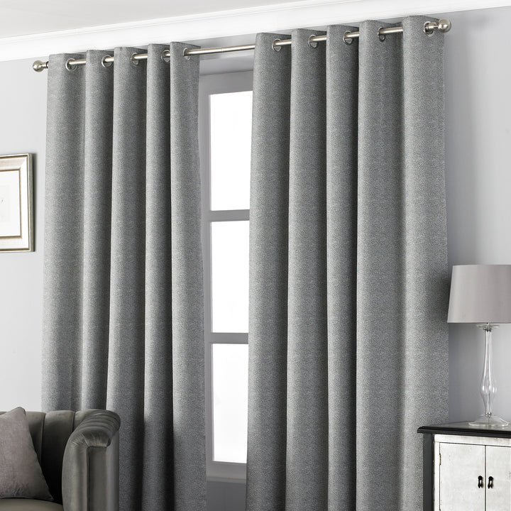 Pendleton 168x137 Ring Top Curtains Graphi