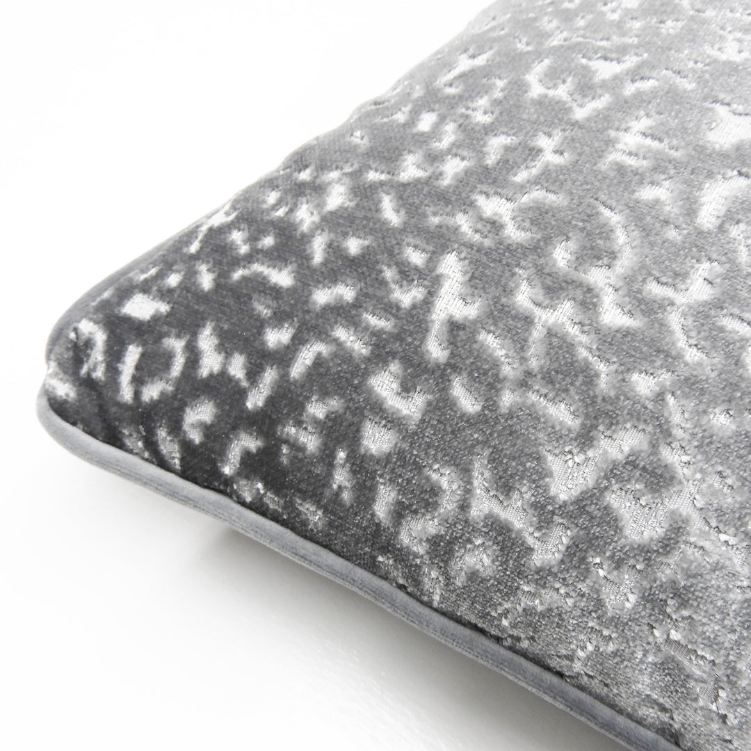 PHAROAH 30X50 C/CASE MIST