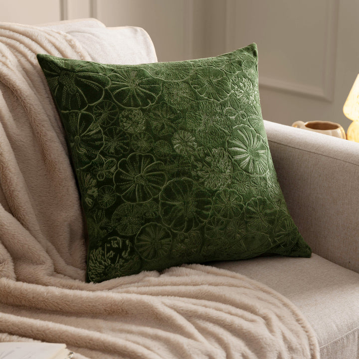 PICKING PATCH 45X45 CUSHION CASE GREENWOOD