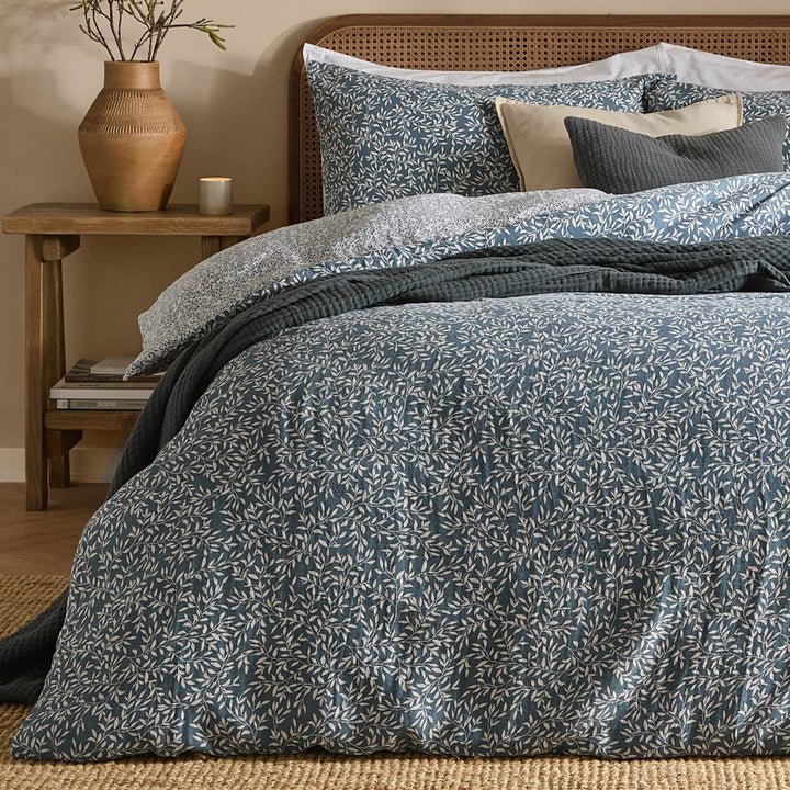 Perrie Leaf Single Duvet Set Denim
