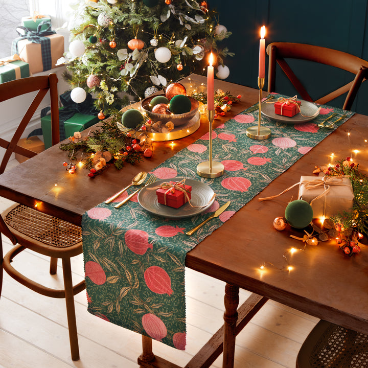 POMEGRANATE 230X35 TABLE RUNNER GREEN