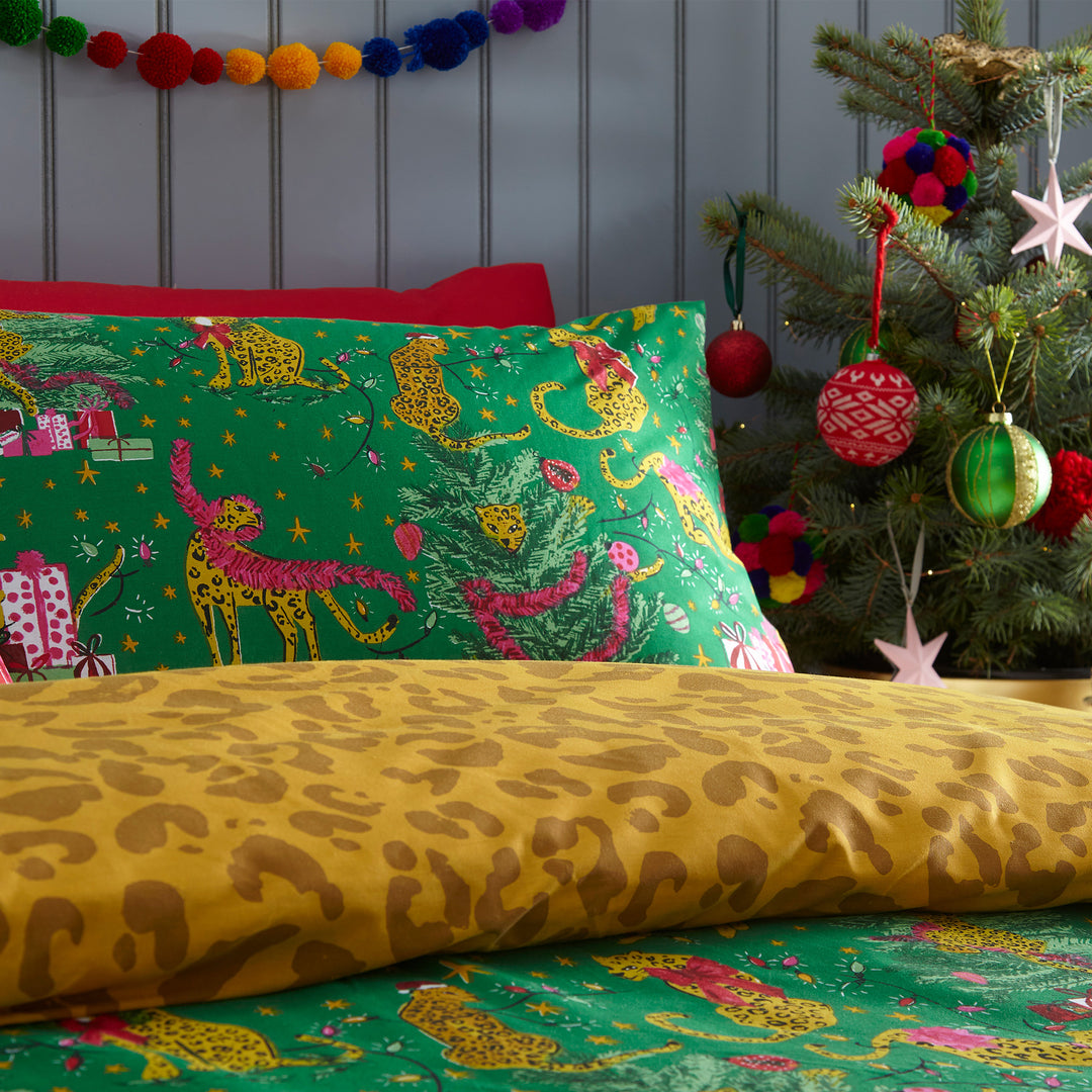 PURRFECT CHRISTMAS TODDLER DUVET SET GREEN/GOLD