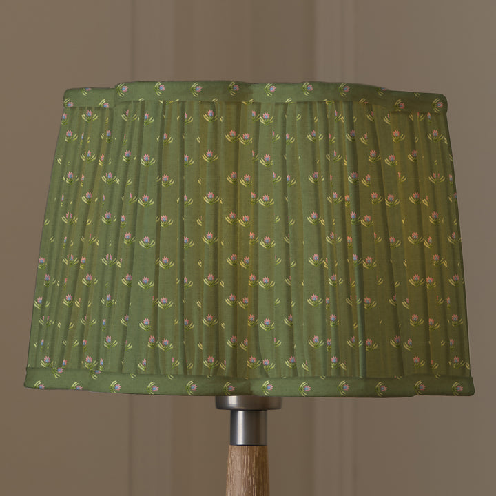 RAJA 30CM PLEATED SCALLOPED LAMPSHADE SAGE