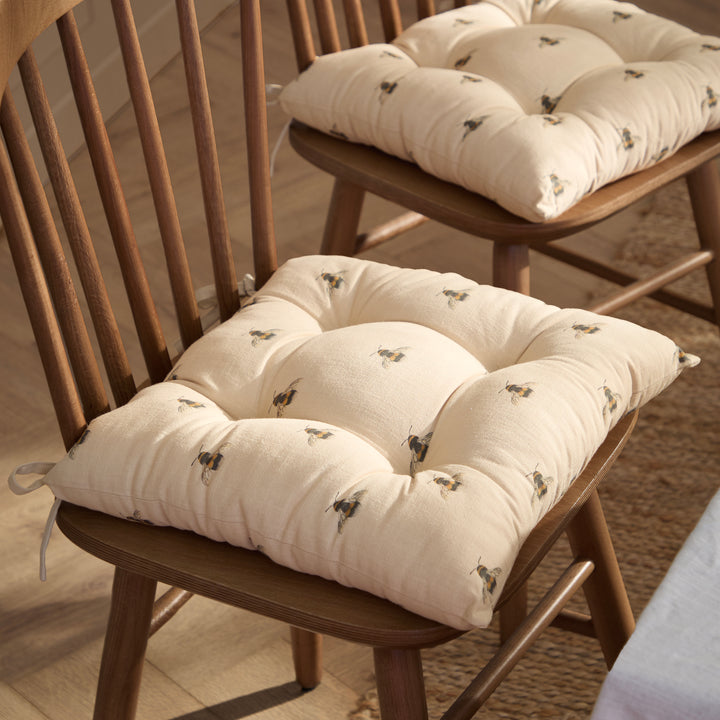 Ramble Bumble Bee 40x40 Seat Pads Natural