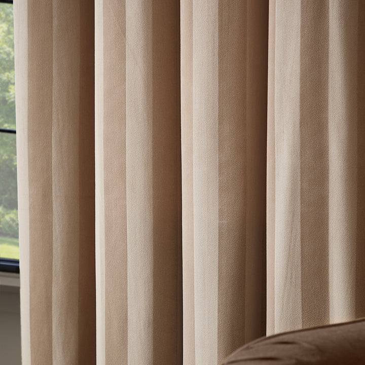 Regency Stripe 117x183 Eyelet Curtains Grey - image 4