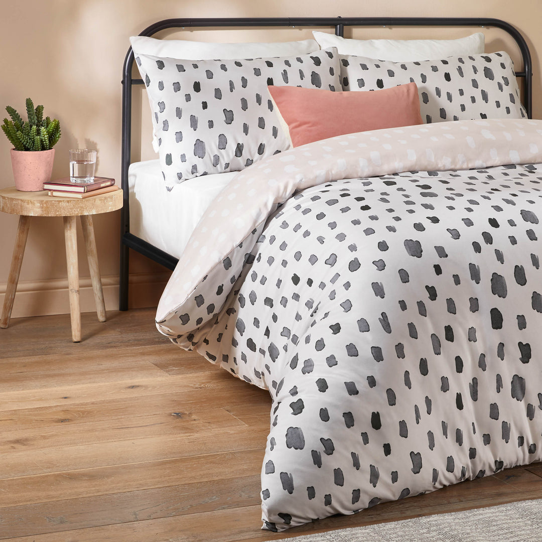Robi Microfibre Single Duvet Set Linen/Charcoal - image 3