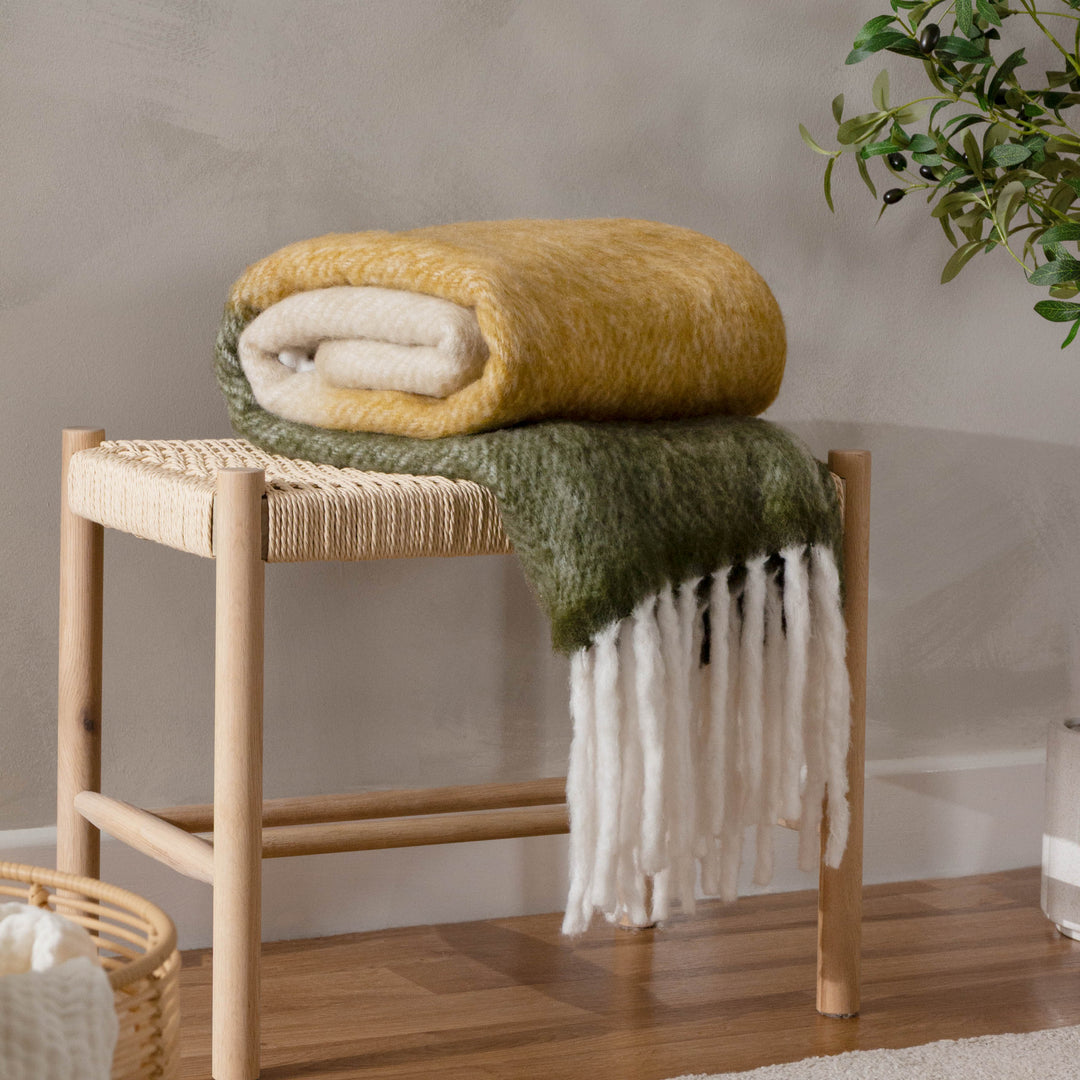 Rawton Ombre 130x180 Throw Natural/Moss