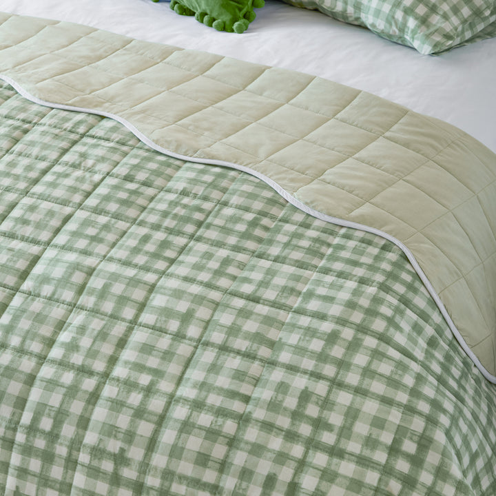 Scallop 265x265 Bedspread Sage