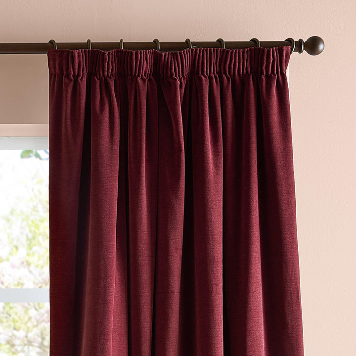 Softchenilleblackout 168x229 Pencil Pleat Curtains Beetroot - image 3