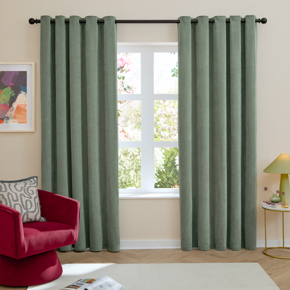 Soft Chenille Blackout 168x137 Eyelet Curtains Green - image 2