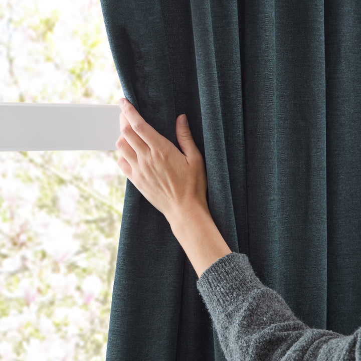 Soft Chenille Blackout 168x137 Eyelet Curtains Navy - image 5