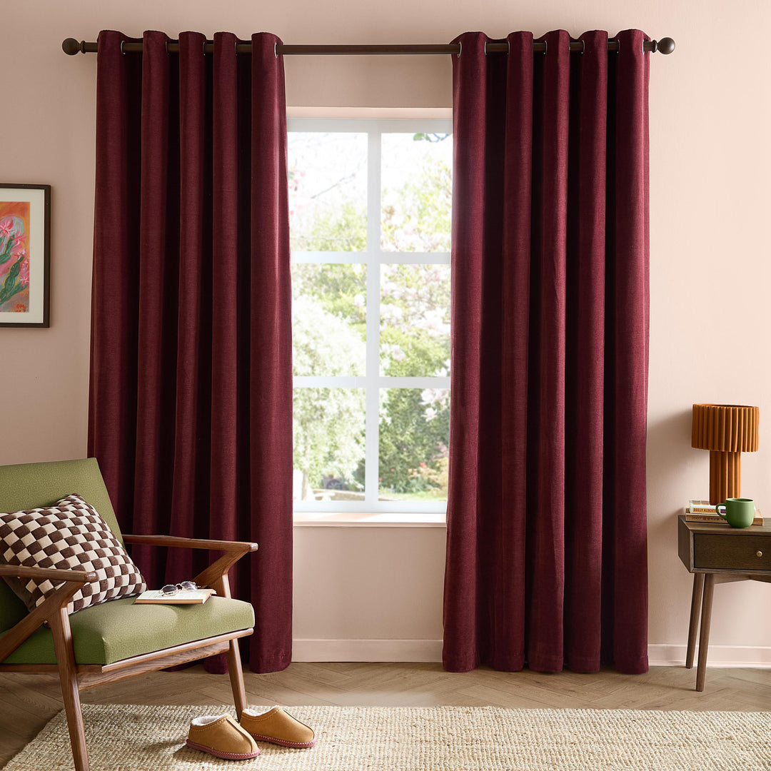 Softchenilleblackout 117x137 Eyelet Curtains Beetroot - image 4