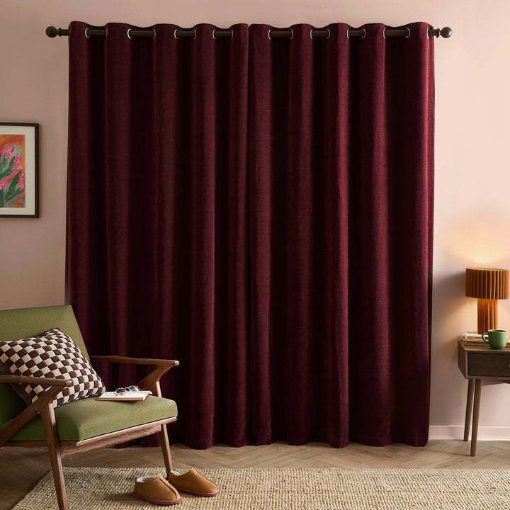 Softchenilleblackout 117x137 Eyelet Curtains Beetroot - image 5
