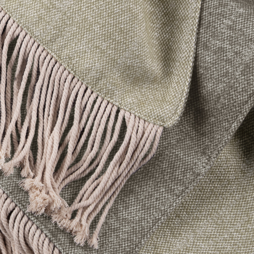 SELKIRK 136X200 THROW CASHEW