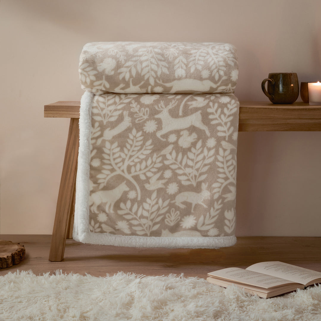 Skandi Woodland Sherpa 140x180 Throw Sable - image 5