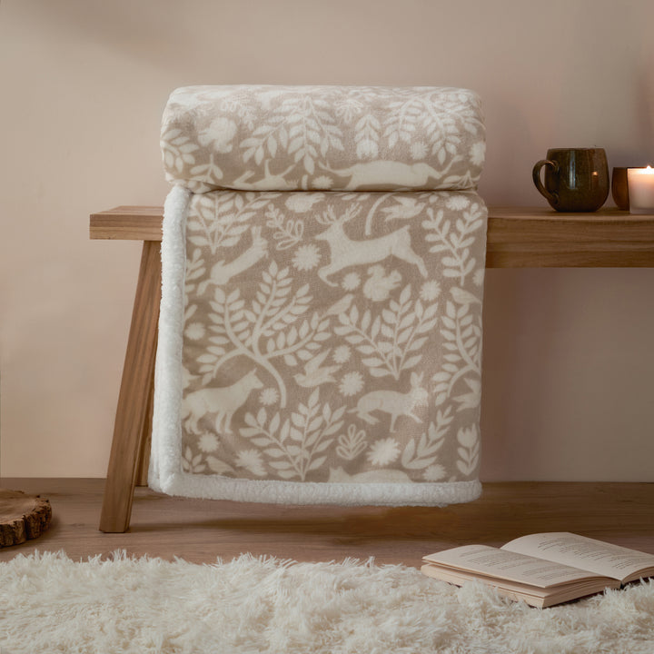 Skandi Woodland Sherpa 140x180 Throw Sable - image 5