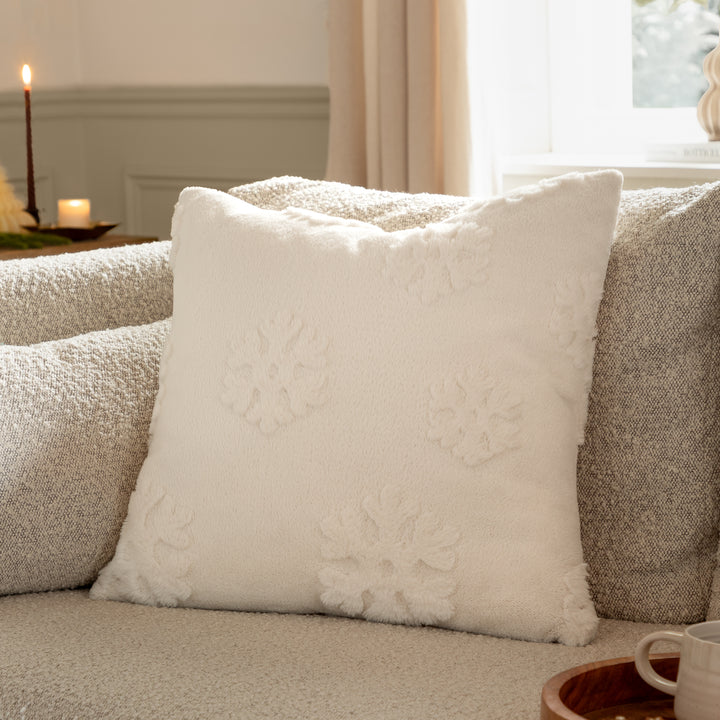 Snowflakes Fur 50x50 Cushion Case Snow White
